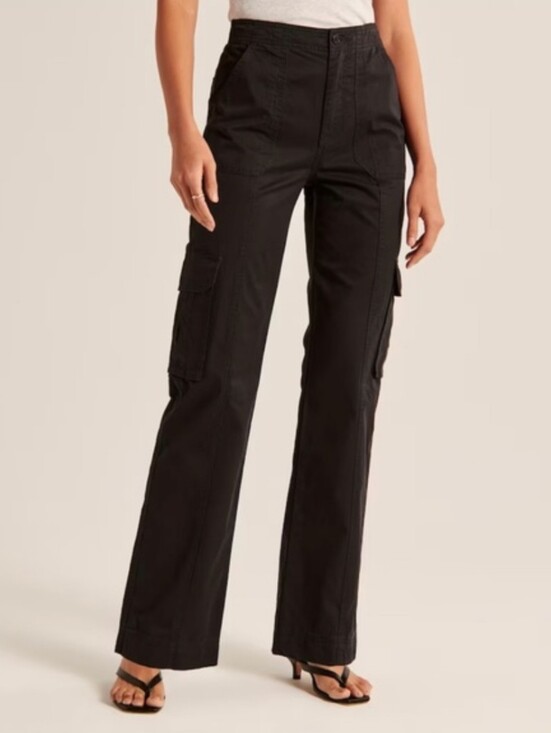 Abercrombie & Fitch Pants - Abercrombie & Fitch Black High Rise Relaxed Cargo Utility Pants